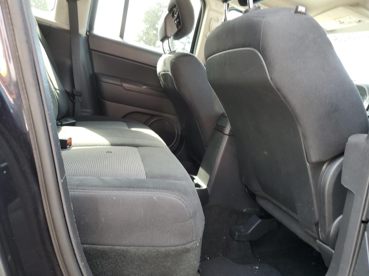 2014 Jeep Liberty (Patriot) VIN 1C4NJPFB6ED643036 Copart auction photo, rear end damage thumbnail 10