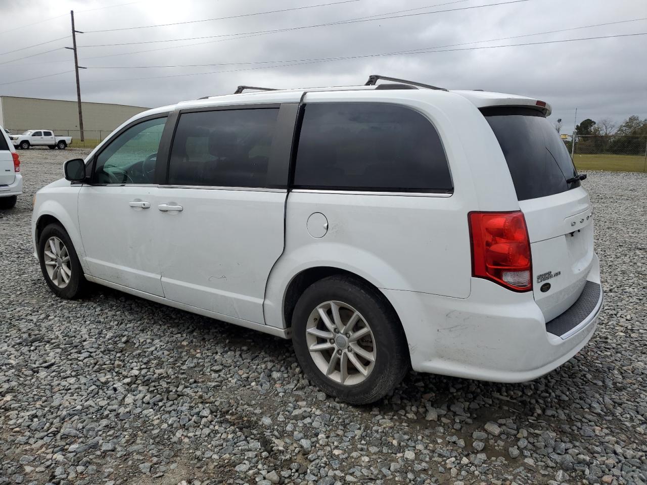 2019 Dodge Caravan VIN 2C4RDGCG1KR512081 Copart auction photo, front end / top/roof damage thumbnail 2
