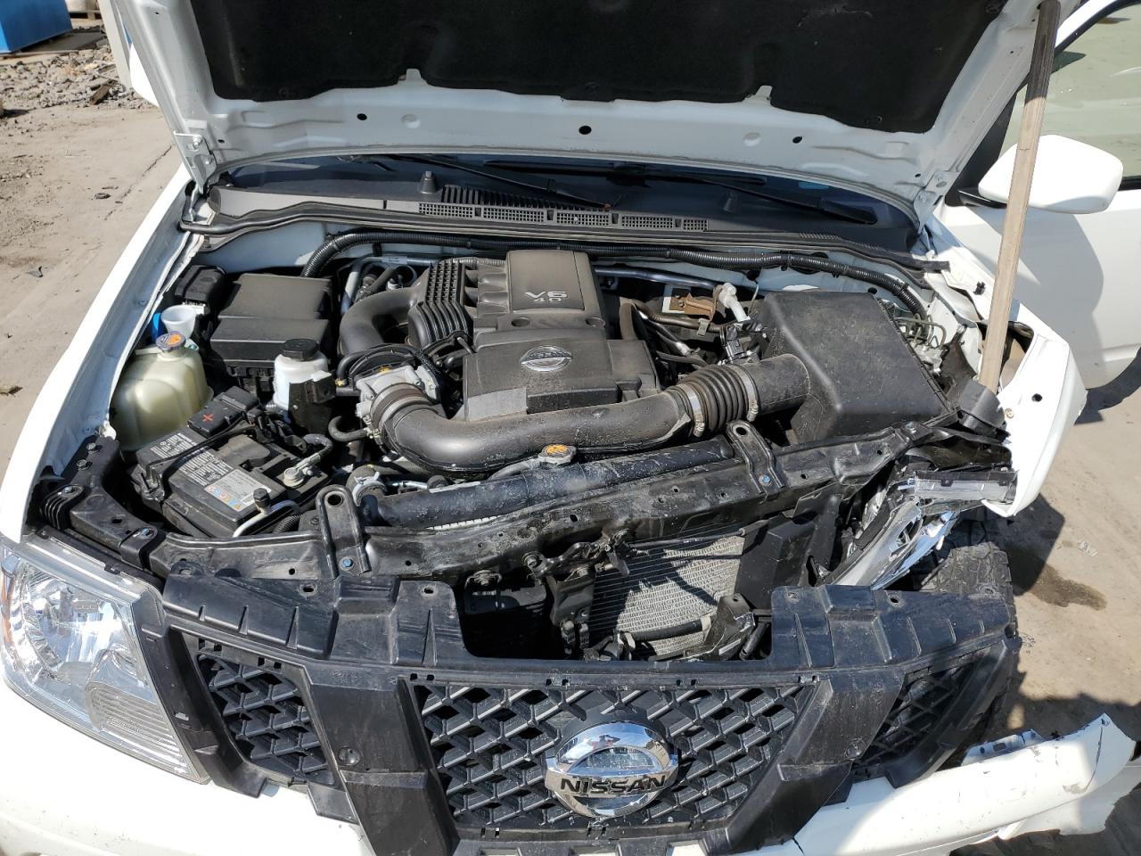 2019 Nissan Navara (Frontier) VIN 1N6AD0EV6KN735582 Copart auction photo, front end damage thumbnail 11