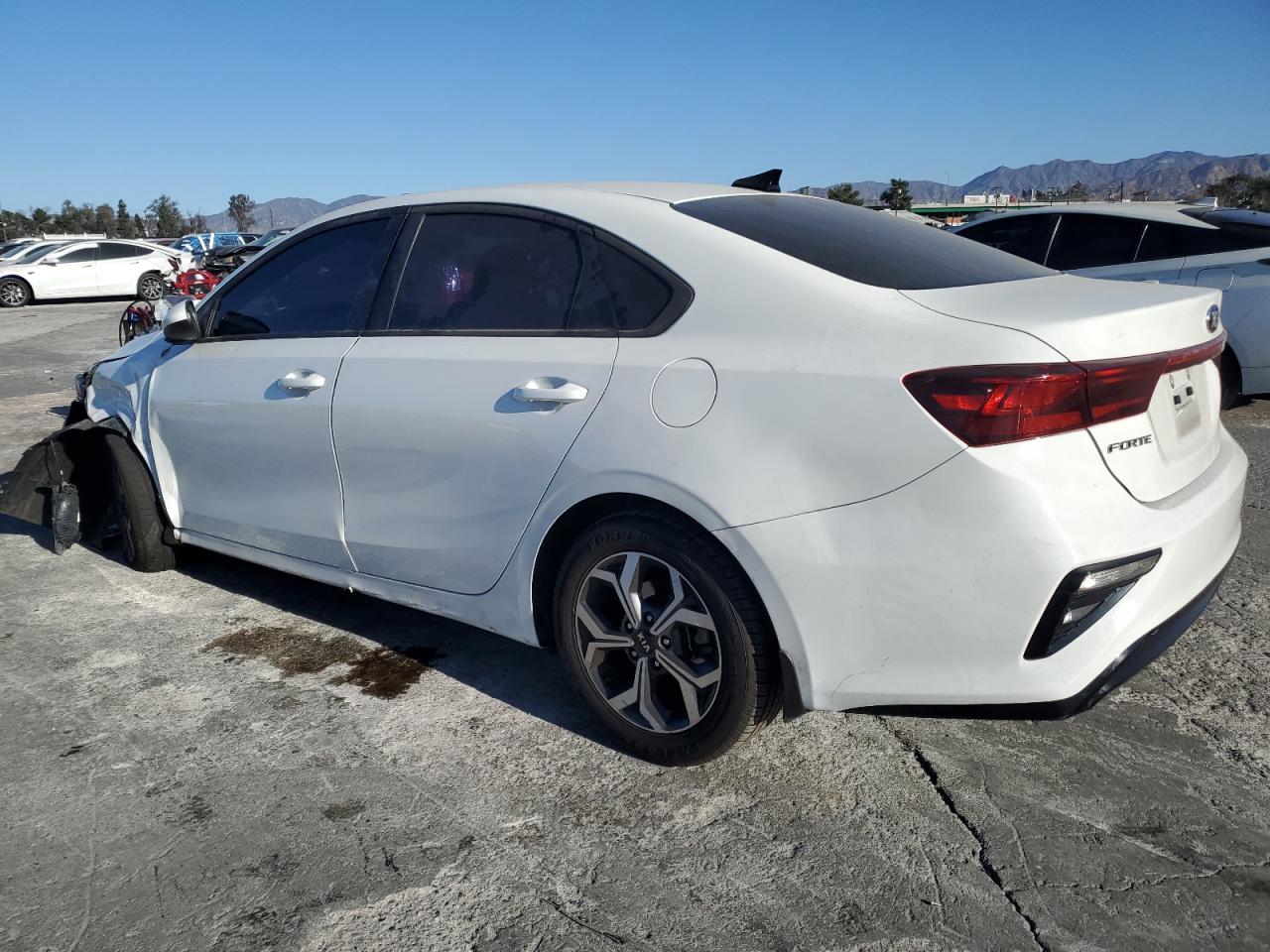 2019 KIA Forte VIN 3KPF24AD9KE109323 Copart auction photo, front end / side damage thumbnail 2
