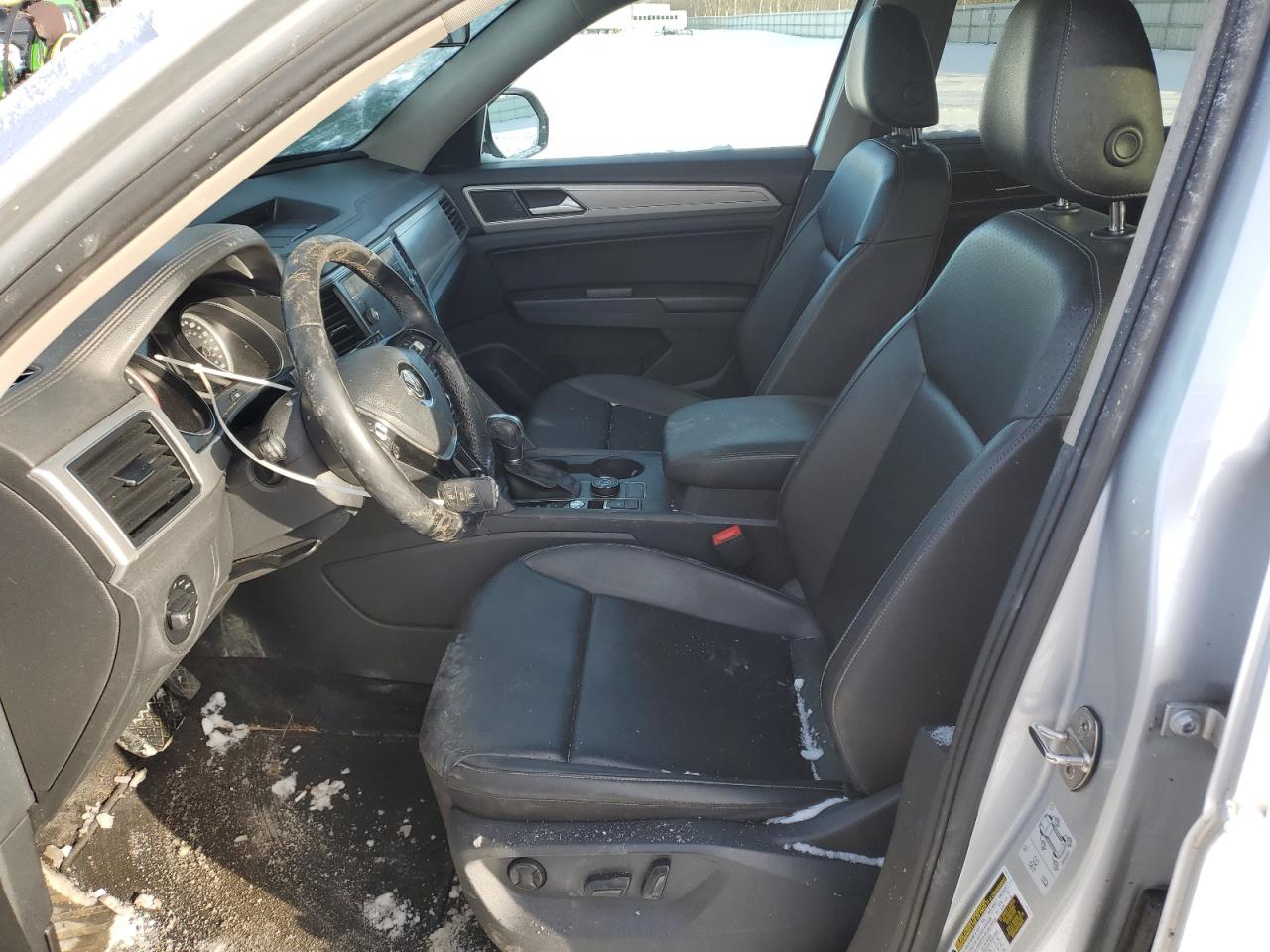 2018 Volkswagen Atlas VIN 1V2KR2CA2JC530032 Copart auction photo, all over damage thumbnail 7