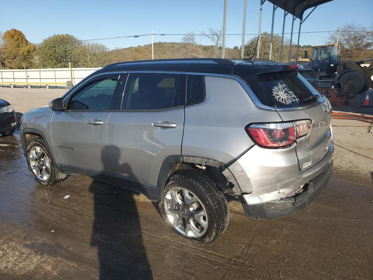 2018 Jeep Compass VIN 3C4NJDCB8JT262604 Copart auction photo, rear end / undercarriage damage thumbnail 2