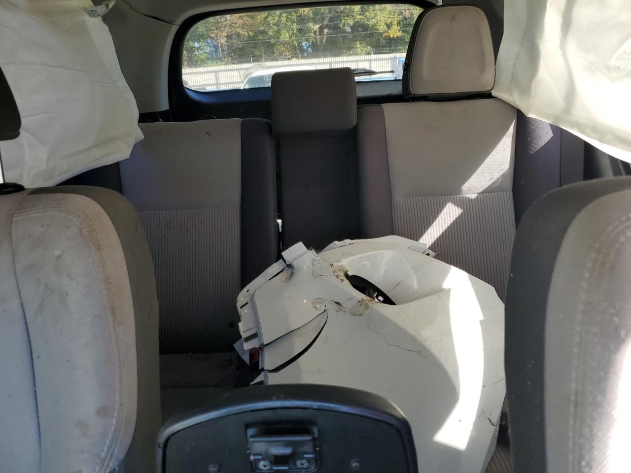 2015 Toyota RAV 4 VIN JTMWFREV6FD069424 Copart auction photo, front end damage thumbnail 9