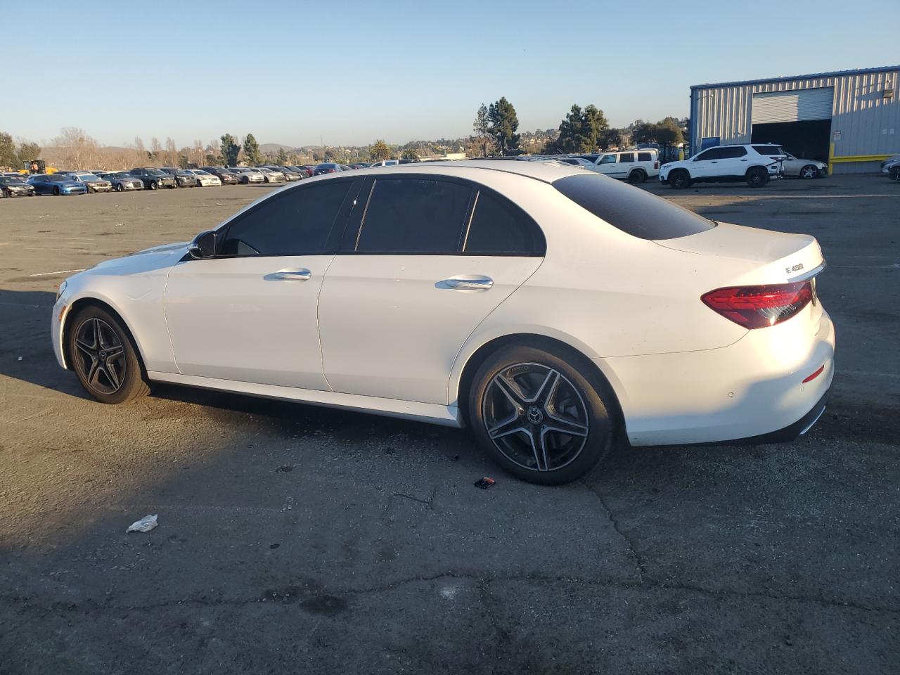 2021 Mercedes-Benz E-klasse VIN W1KZF5KBXMA934142 Copart auction photo, side damage thumbnail 2