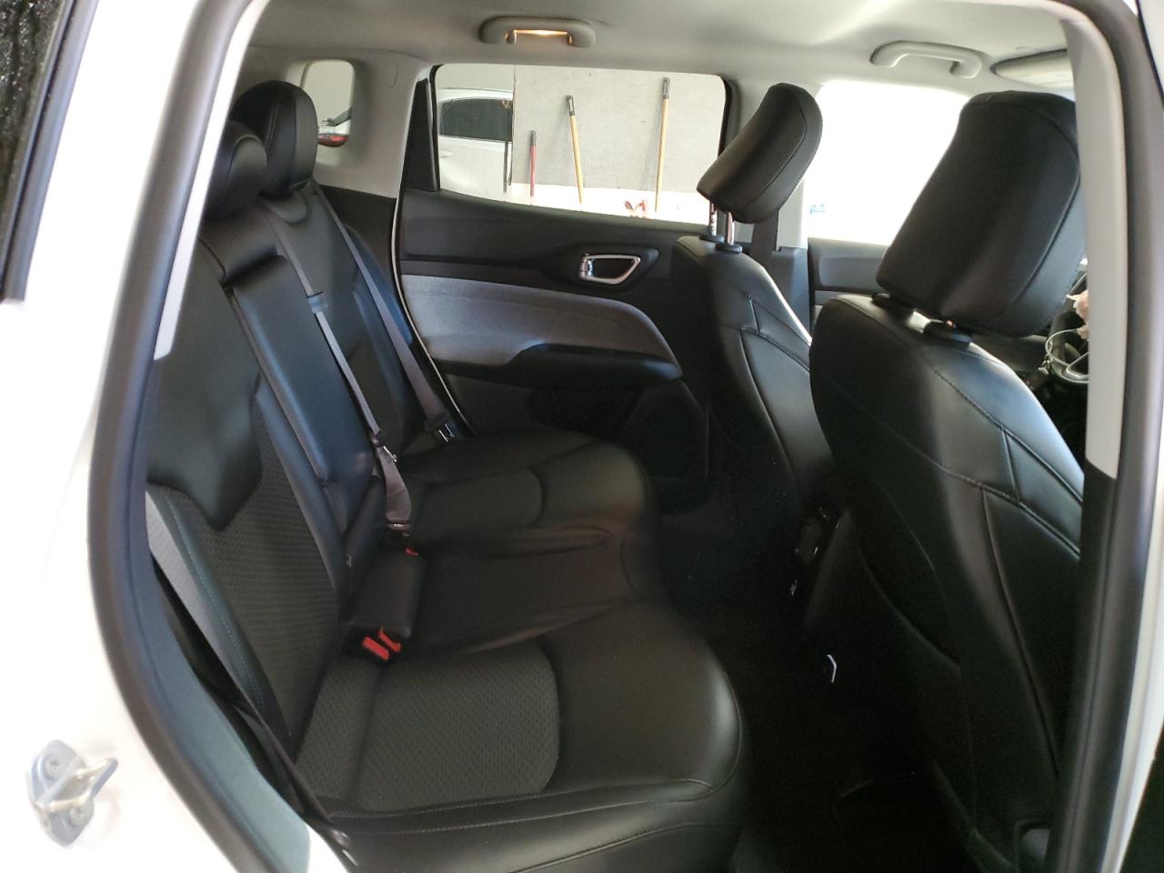 2022 Jeep Compass VIN 3C4NJCBB4NT166437 Copart auction photo, front end / side damage thumbnail 11