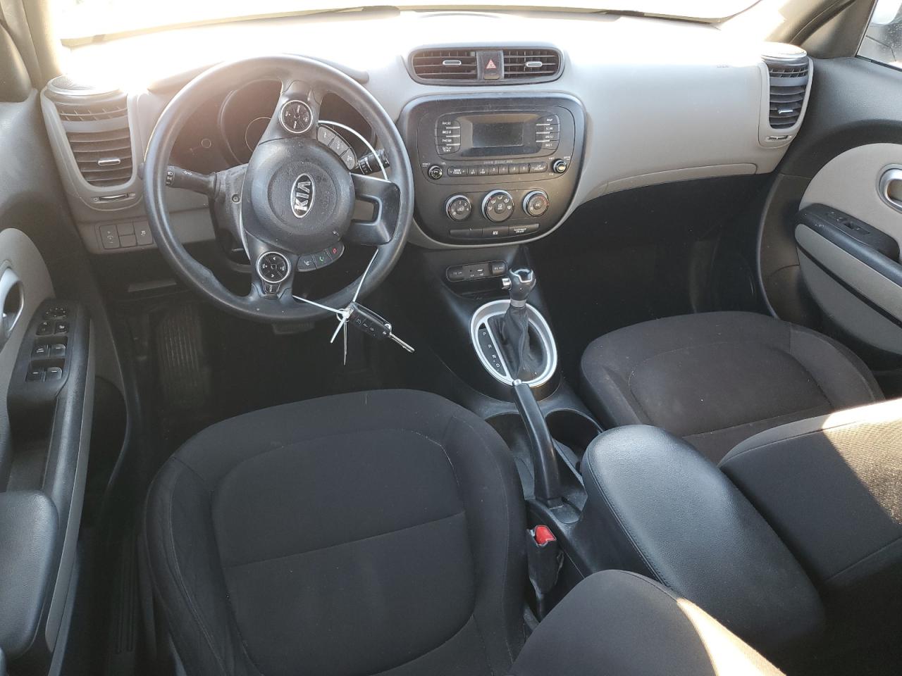 2016 KIA Soul VIN KNDJN2A22G7323257 Copart auction photo, undercarriage damage thumbnail 8