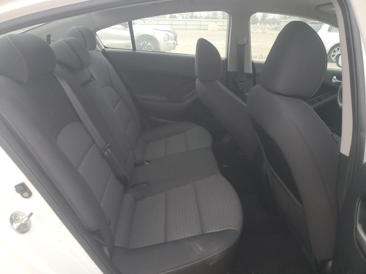 2018 KIA Forte VIN 3KPFL4A70JE220459 Copart auction photo, rear end damage thumbnail 10