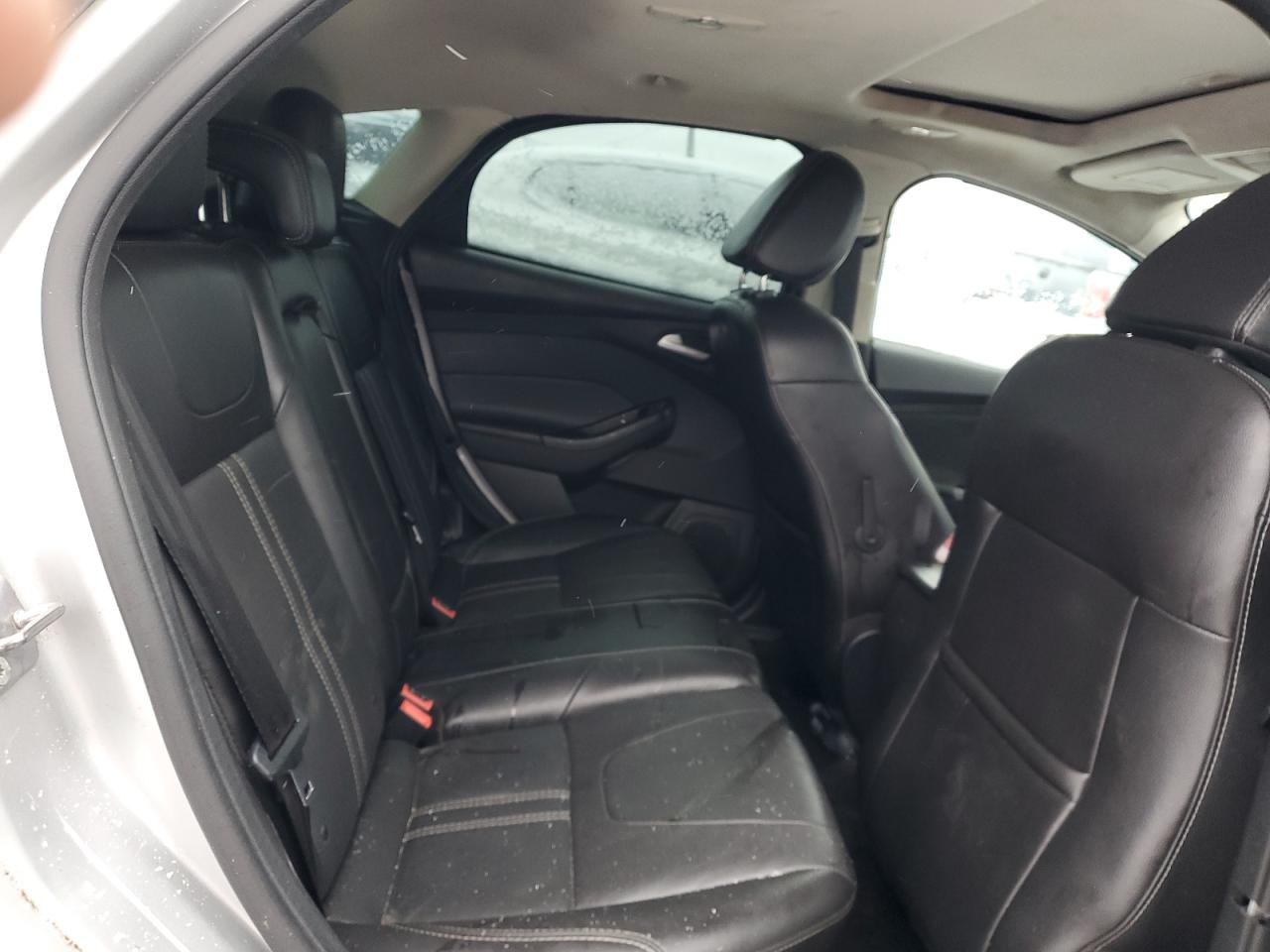 2014 Ford Focus VIN 1FADP3K26EL325258 Copart auction photo, all over damage thumbnail 11