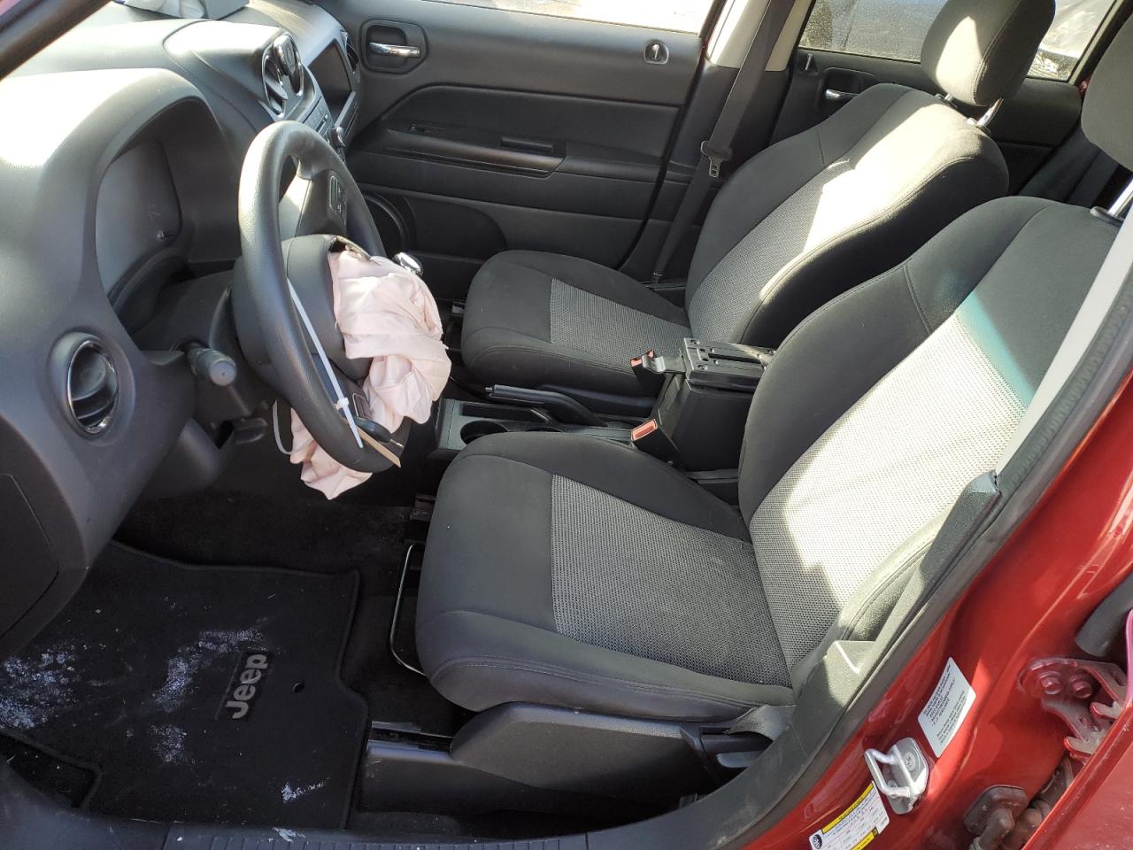 2015 Jeep Liberty (Patriot) VIN 1C4NJPBA5FD401806 Copart auction photo, front end damage thumbnail 7