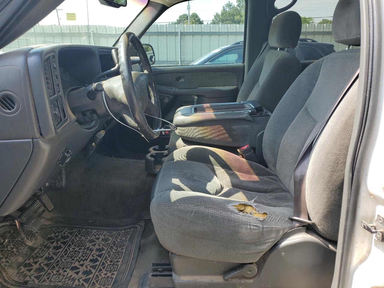2003 Chevrolet Silverado VIN 1GCGK13UX3F239683 Copart auction photo, front end / rear end damage thumbnail 7