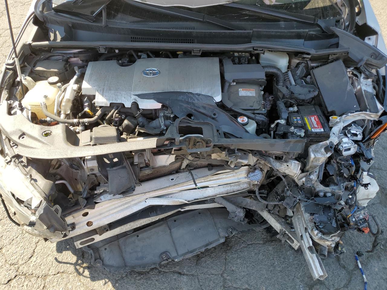 2018 Toyota Prius VIN JTDKARFP8J3073728 Copart auction photo, all over damage thumbnail 11