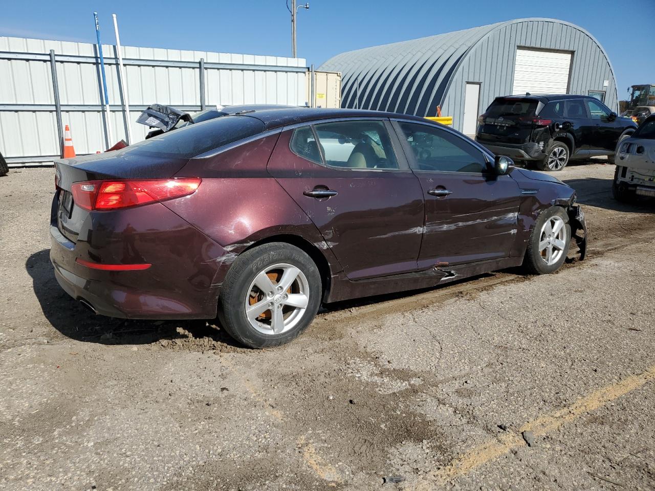 2015 KIA Optima VIN 5XXGM4A75FG448814 Copart auction photo, side / front end damage thumbnail 3