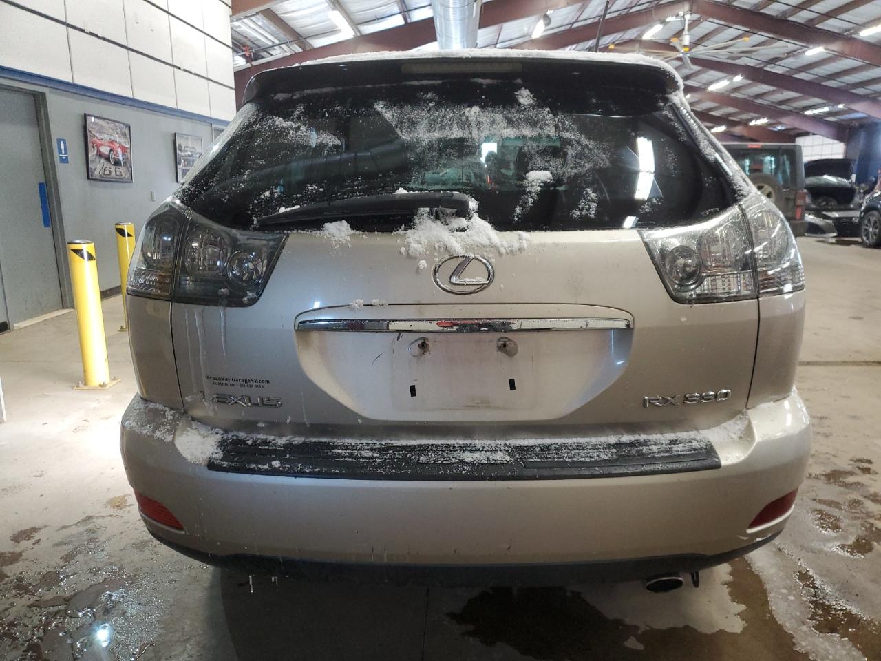 2004 Lexus RX VIN JTJHA31UX40039040 Copart auction photo, front end / minor dent/scratches damage thumbnail 6