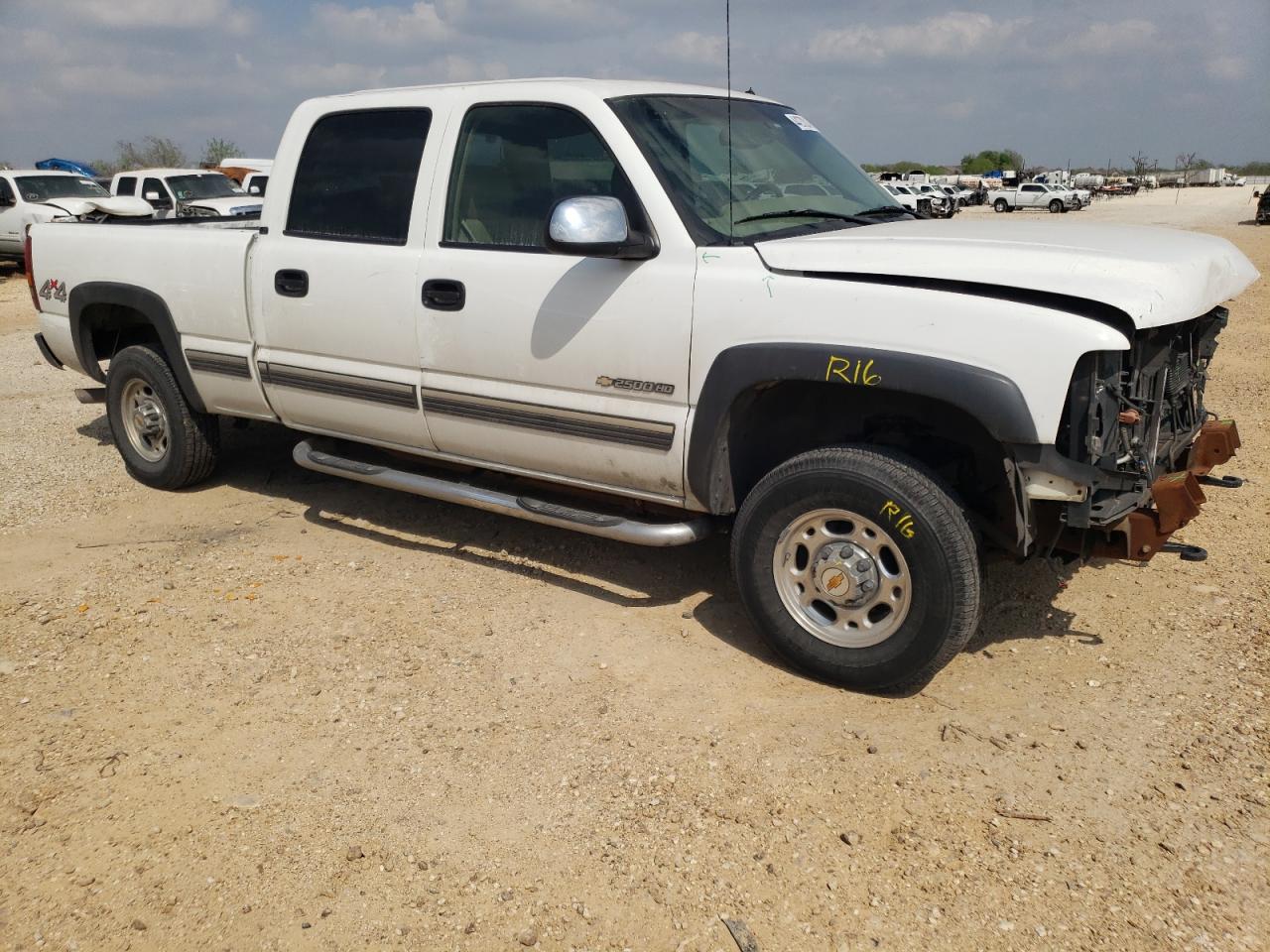 2001 Chevrolet Silverado VIN 1GCHK23U11F121495 Copart auction photo, front end damage thumbnail 4