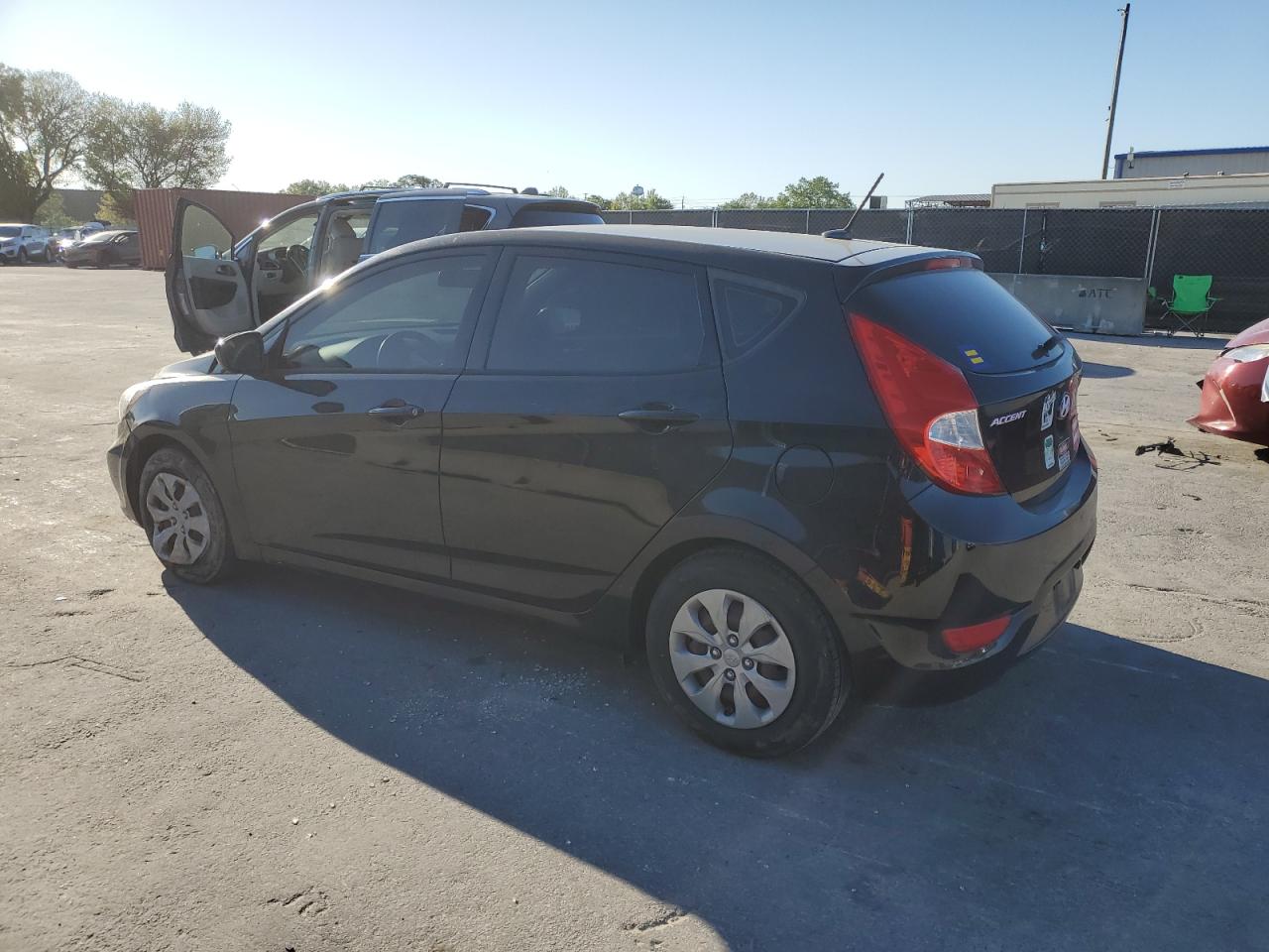 2017 Hyundai Accent VIN KMHCT5AE8HU301482 Copart auction photo, front end / side damage thumbnail 2