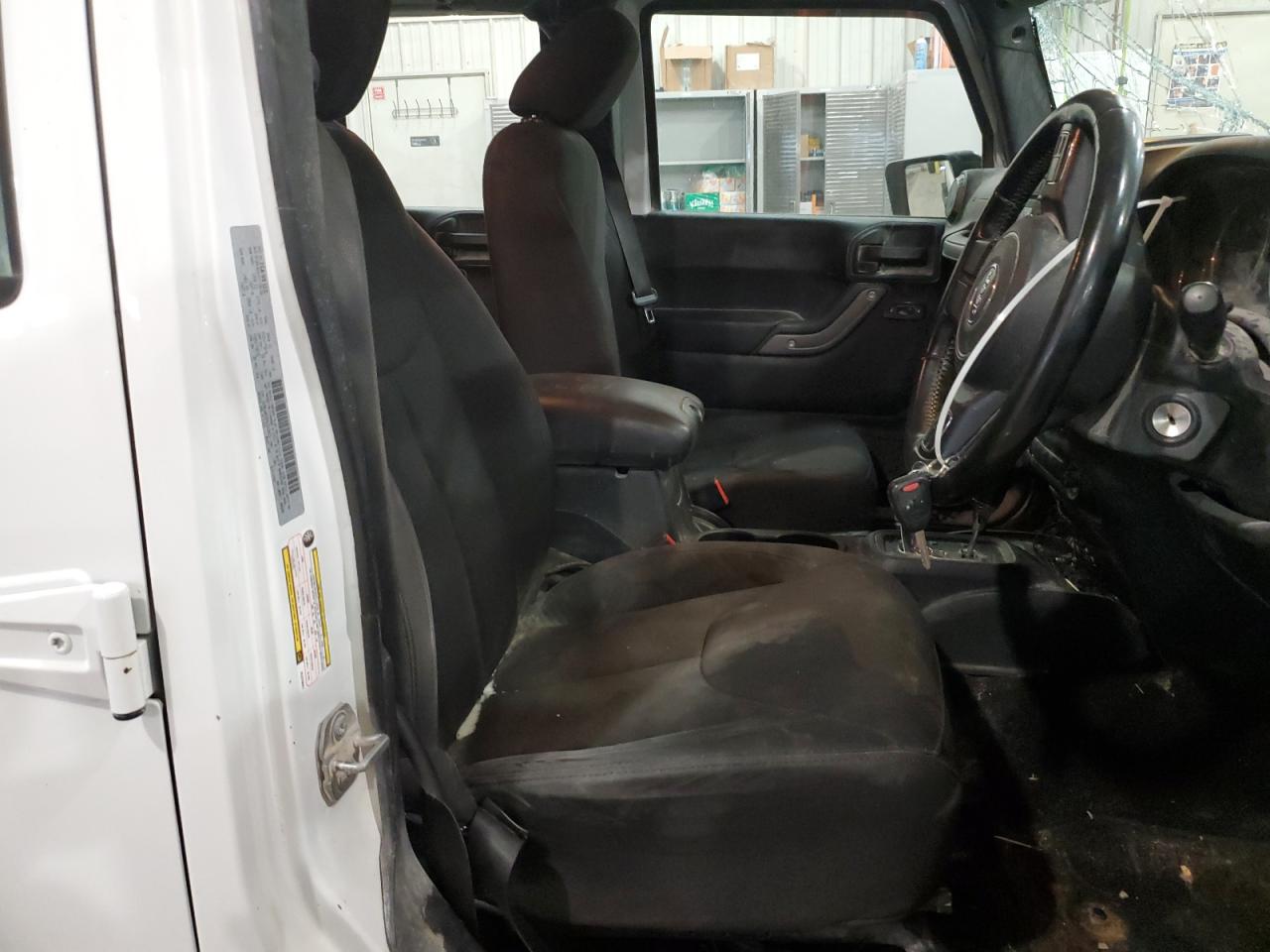 2017 Jeep Wrangler VIN 1C4BJWKG5HL513421 Copart auction photo, side / minor dent/scratches damage thumbnail 7