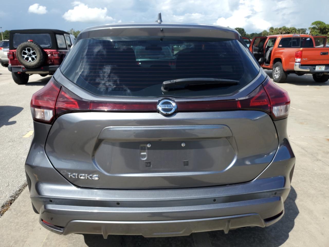 2021 Nissan Kicks VIN 3N1CP5BV6ML507995 Copart auction photo, water/flood damage thumbnail 6