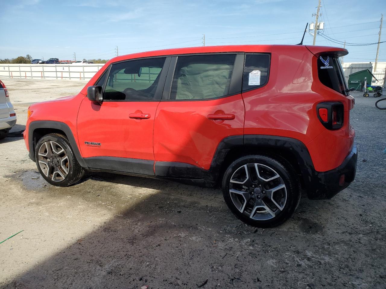 2021 Jeep Renegade VIN ZACNJCAB2MPM71178 Copart auction photo, side / minor dent/scratches damage thumbnail 2
