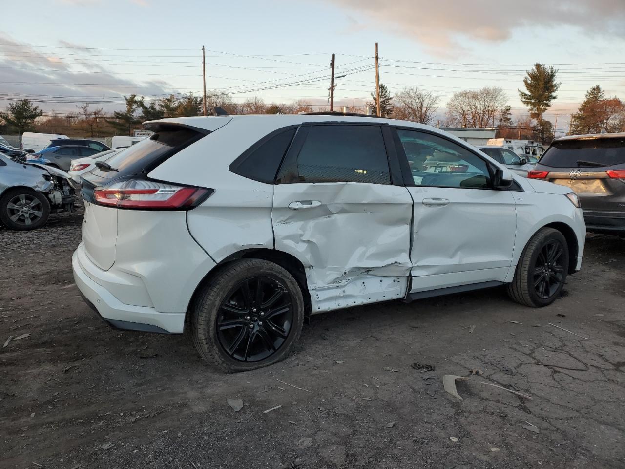 2022 Ford Edge VIN 2FMPK4J90NBA22465 Copart auction photo, side / rear end damage thumbnail 3