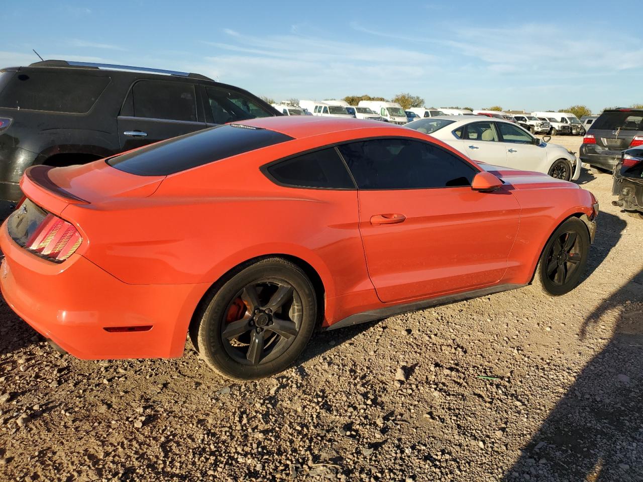 2015 Ford Mustang VIN 1FA6P8THXF5400185 Copart auction photo, front end damage thumbnail 3