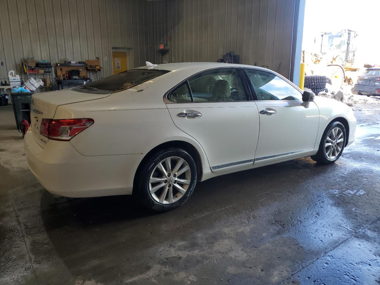 2010 Lexus ES VIN JTHBK1EGXA2358094 Copart auction photo, rear end damage thumbnail 3