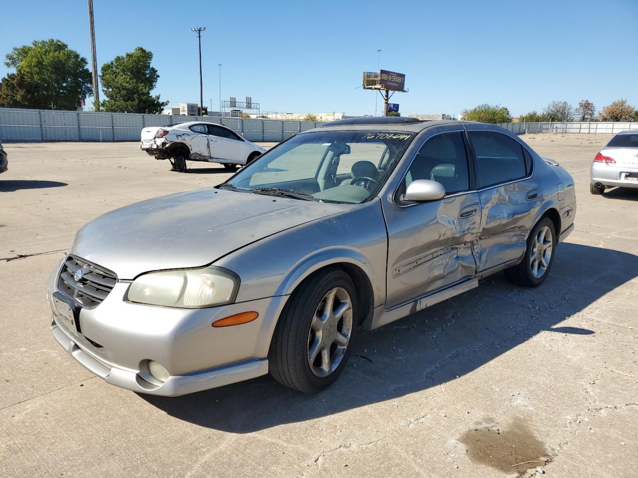 2001 Nissan Maxima VIN JN1CA31D41T817620
