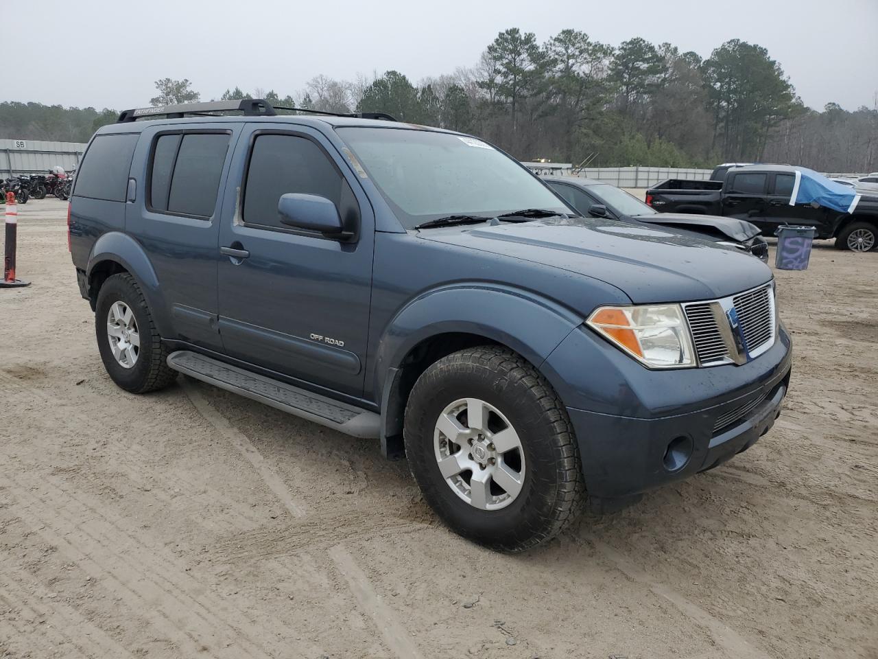 2005 Nissan Pathfinder VIN 5N1AR18U85C718131 Copart auction photo, all over damage thumbnail 4