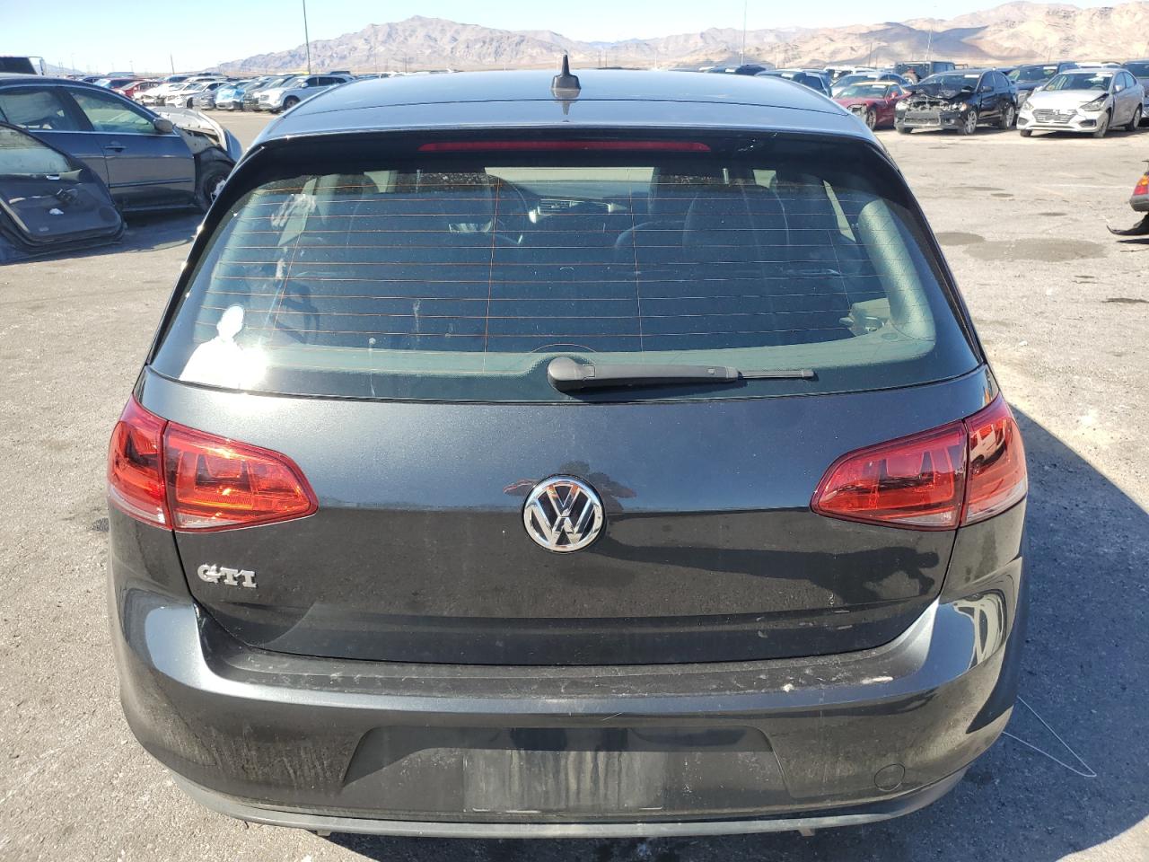 2015 Volkswagen GTI VIN 3VWYT7AU2FM054455 Copart auction photo, front end damage thumbnail 6