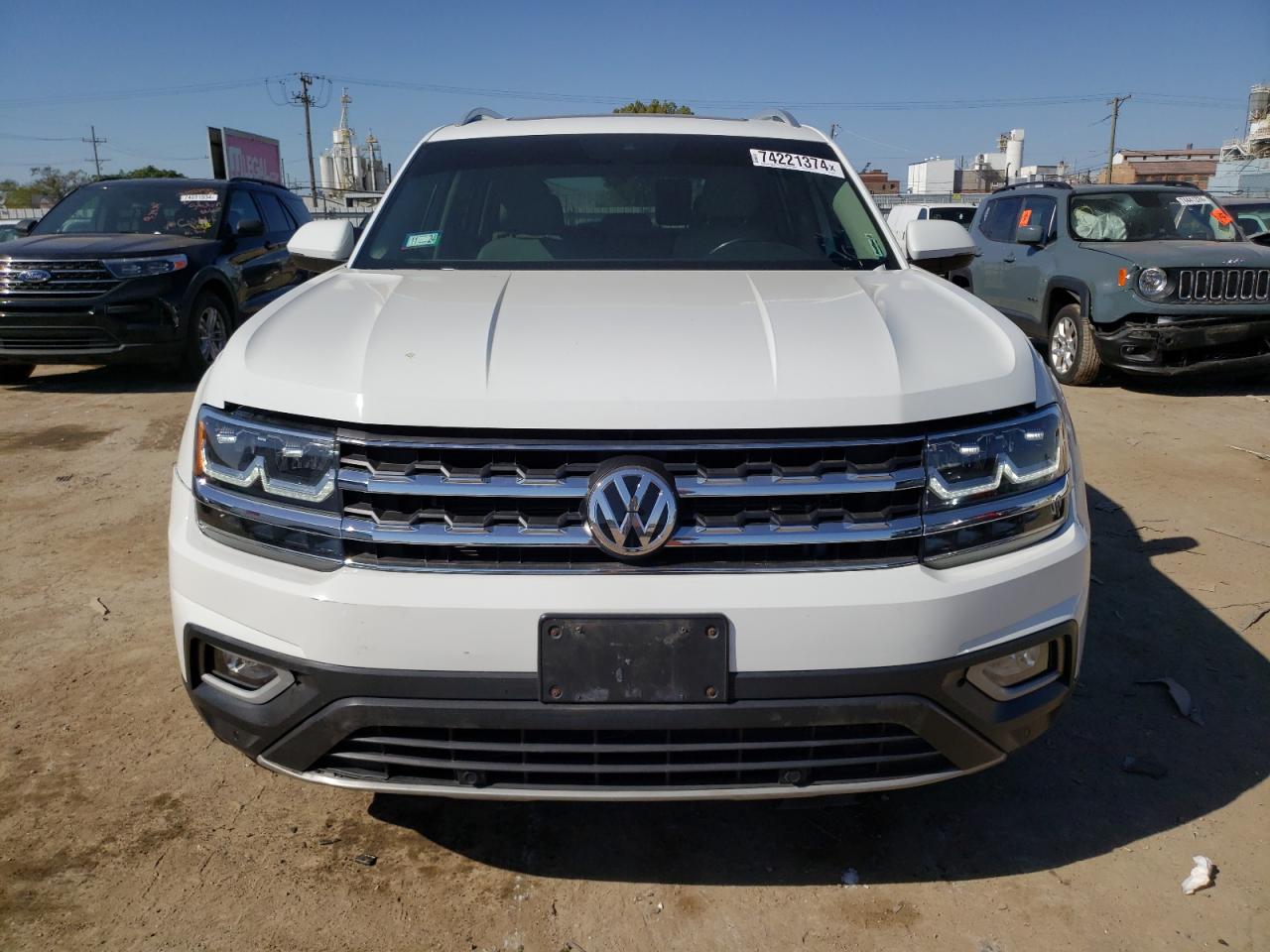 2018 Volkswagen Atlas VIN 1V2MR2CA1JC554931 Copart auction photo, rear end damage thumbnail 5