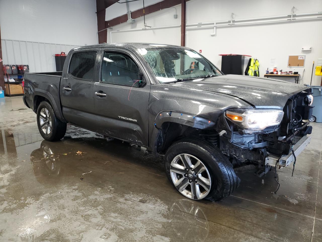 2019 Toyota Tacoma VIN 3TMGZ5AN3KM240140 Copart auction photo, all over / front end damage thumbnail 4