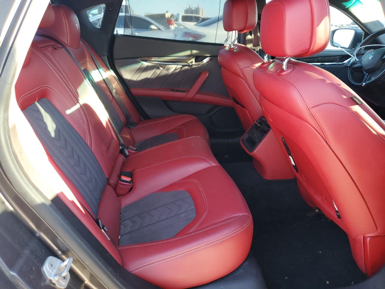 2016 Maserati Quattroporte VIN ZAM56RPA1G1168530 Copart auction photo, front end damage thumbnail 11