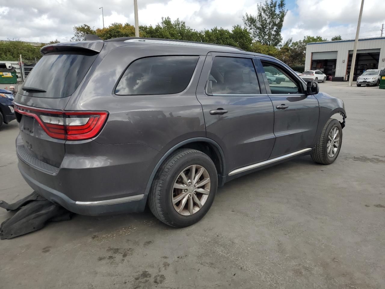 2018 Dodge Durango VIN 1C4RDHAG8JC100742 Copart auction photo, front end / rear end damage thumbnail 3