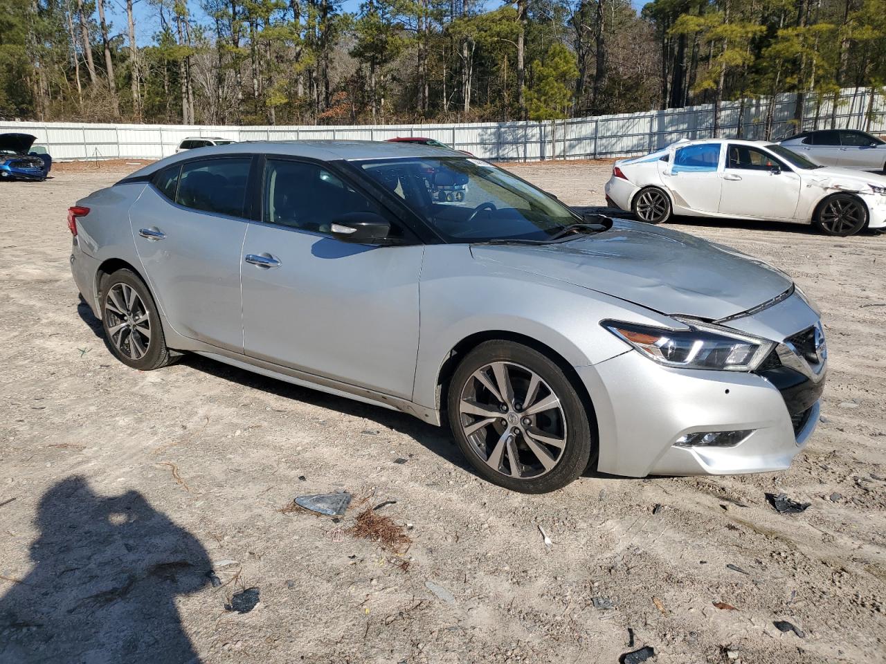 2017 Nissan Maxima VIN 1N4AA6AP1HC371054 Copart auction photo, front end / top/roof damage thumbnail 4