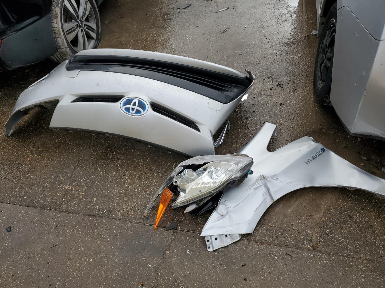 2015 Toyota Prius VIN JTDKN3DU6F1893450 Copart auction photo, side / front end damage thumbnail 12