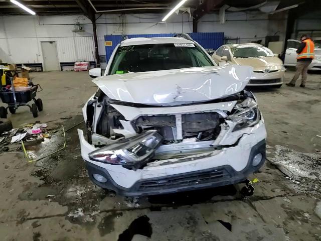 2018 Subaru Outback VIN 4S4BSACC1J3295264 Copart auction photo, front end damage thumbnail 10