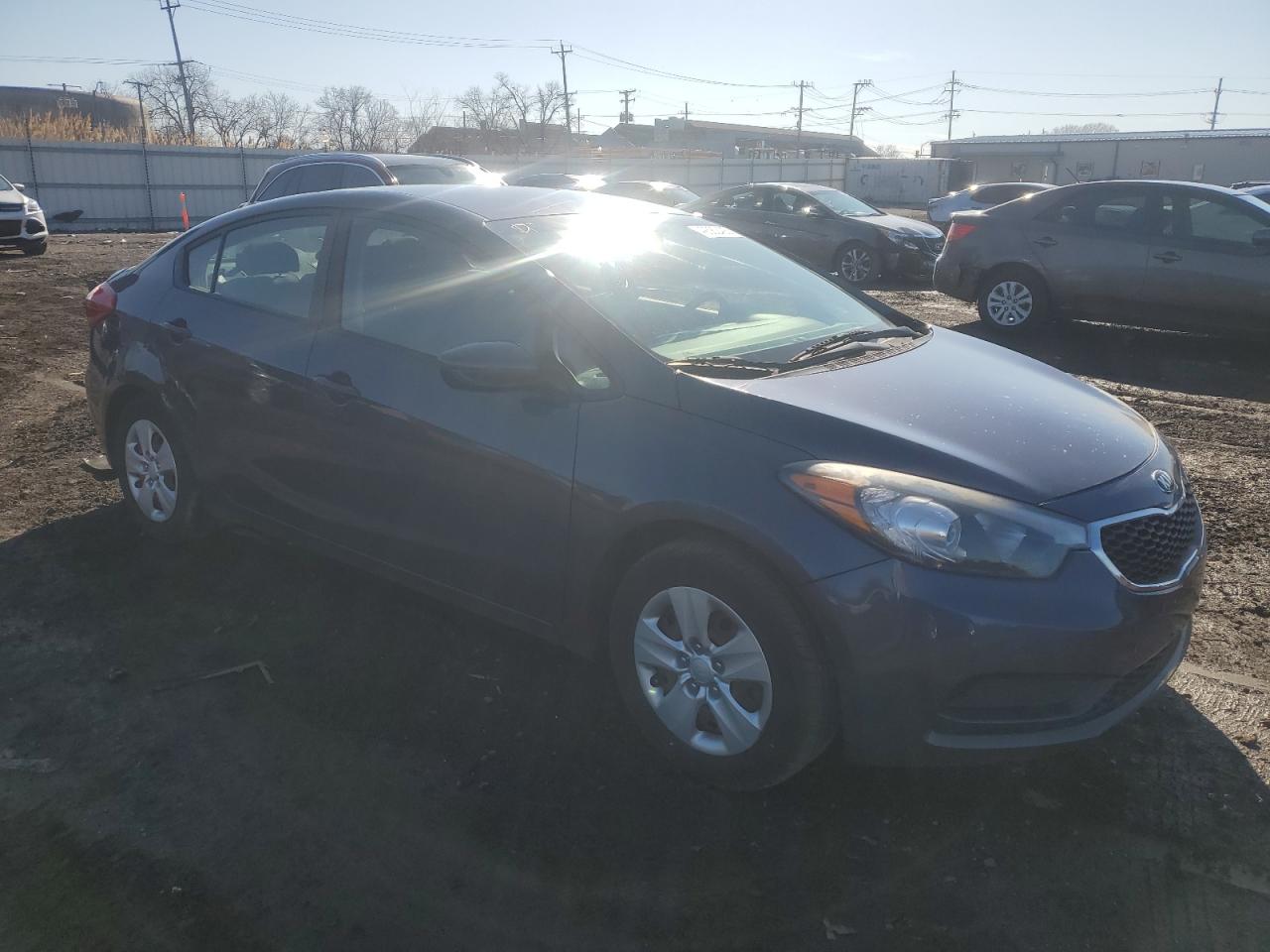 2016 KIA Forte VIN KNAFK4A65G5571797 Copart auction photo, side / rear end damage thumbnail 4