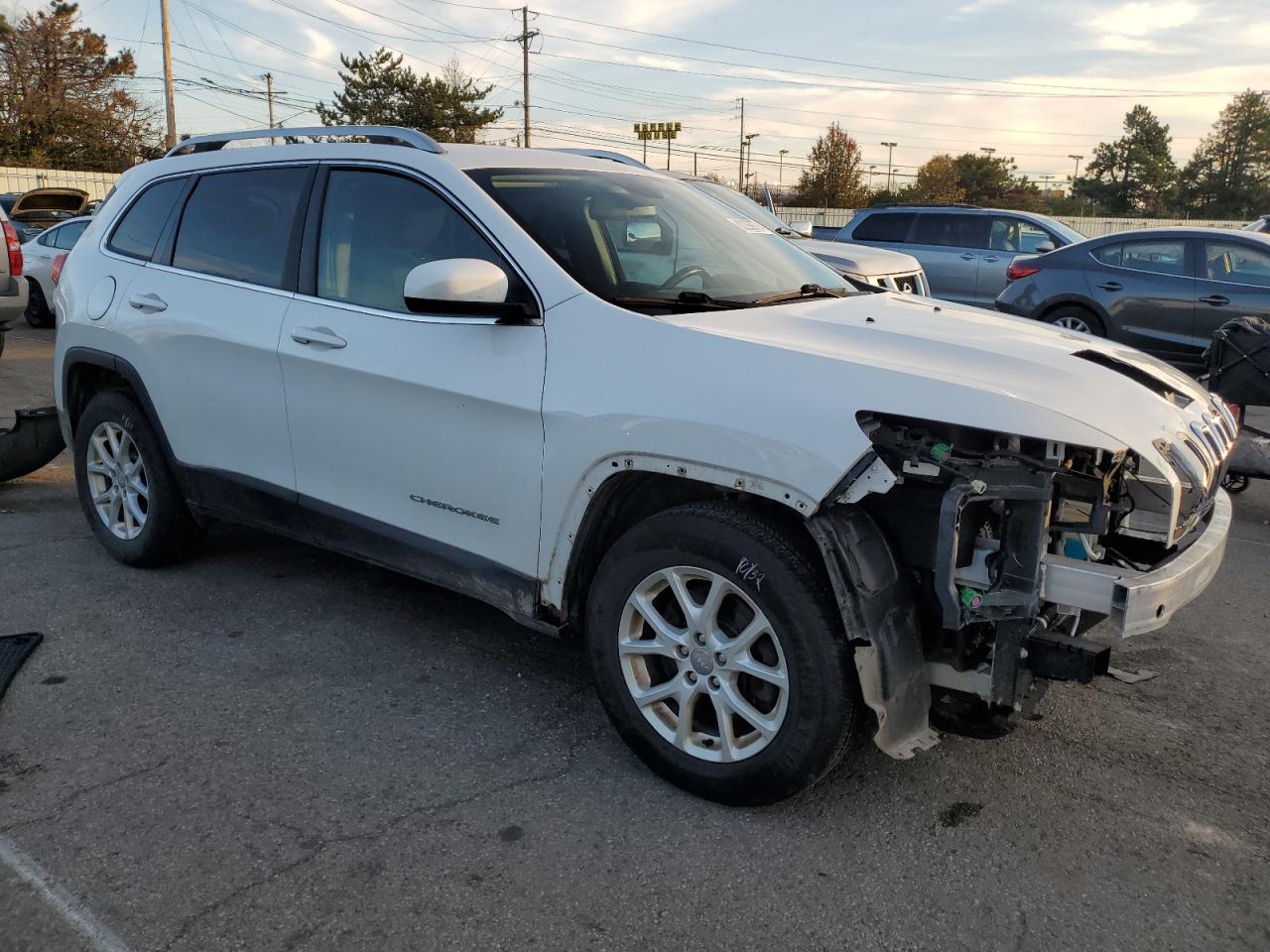 2016 Jeep Grand Cherokee VIN 1C4PJMCB3GW269276 Copart auction photo, front end damage thumbnail 4