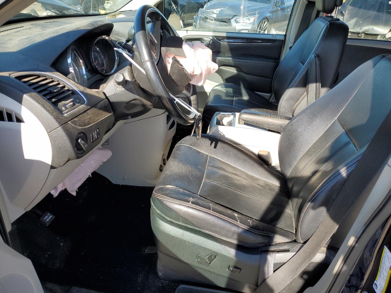 2013 Chrysler Town & Country VIN 2C4RC1BG3DR743746 Copart auction photo, front end / side damage thumbnail 7