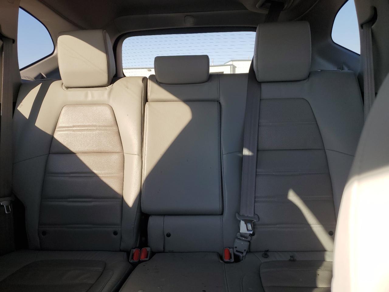2019 Honda CR-V VIN 7FARW2H81KE015286 Copart auction photo, all over / undercarriage damage thumbnail 10
