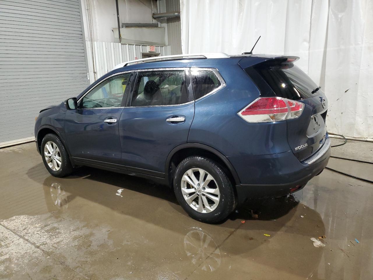 2015 Nissan Rogue VIN 5N1AT2MV7FC823671 Copart auction photo, front end damage thumbnail 2