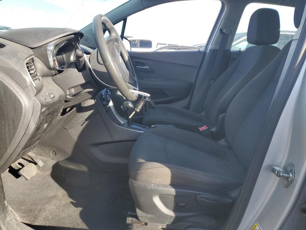 2017 Chevrolet Trax VIN 3GNCJNSBXHL287973 Copart auction photo, front end damage thumbnail 7