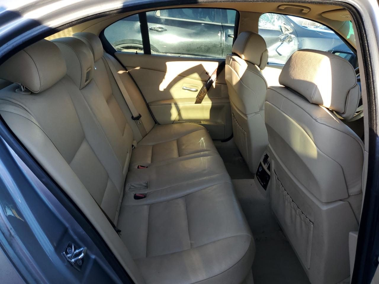 2005 BMW 5er VIN WBANA73565B818926 Copart auction photo, front end damage thumbnail 10