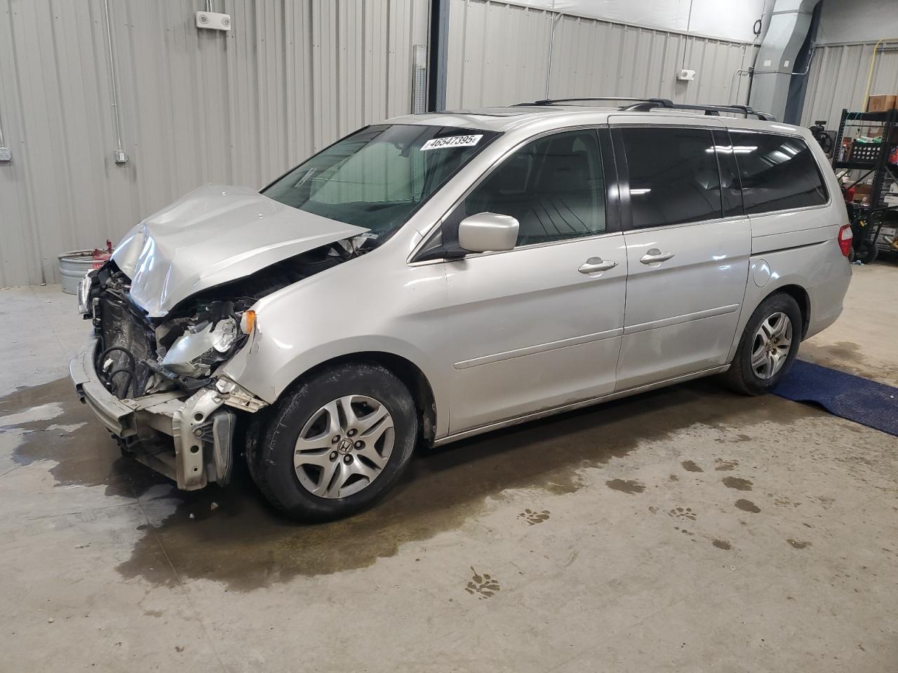 2005 Honda Odyssey VIN 5FNRL38705B083357