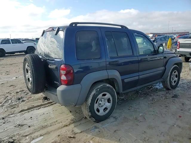 2005 Jeep Liberty (North America) VIN 1J4GK48K85W500654 Copart auction photo, front end damage thumbnail 11