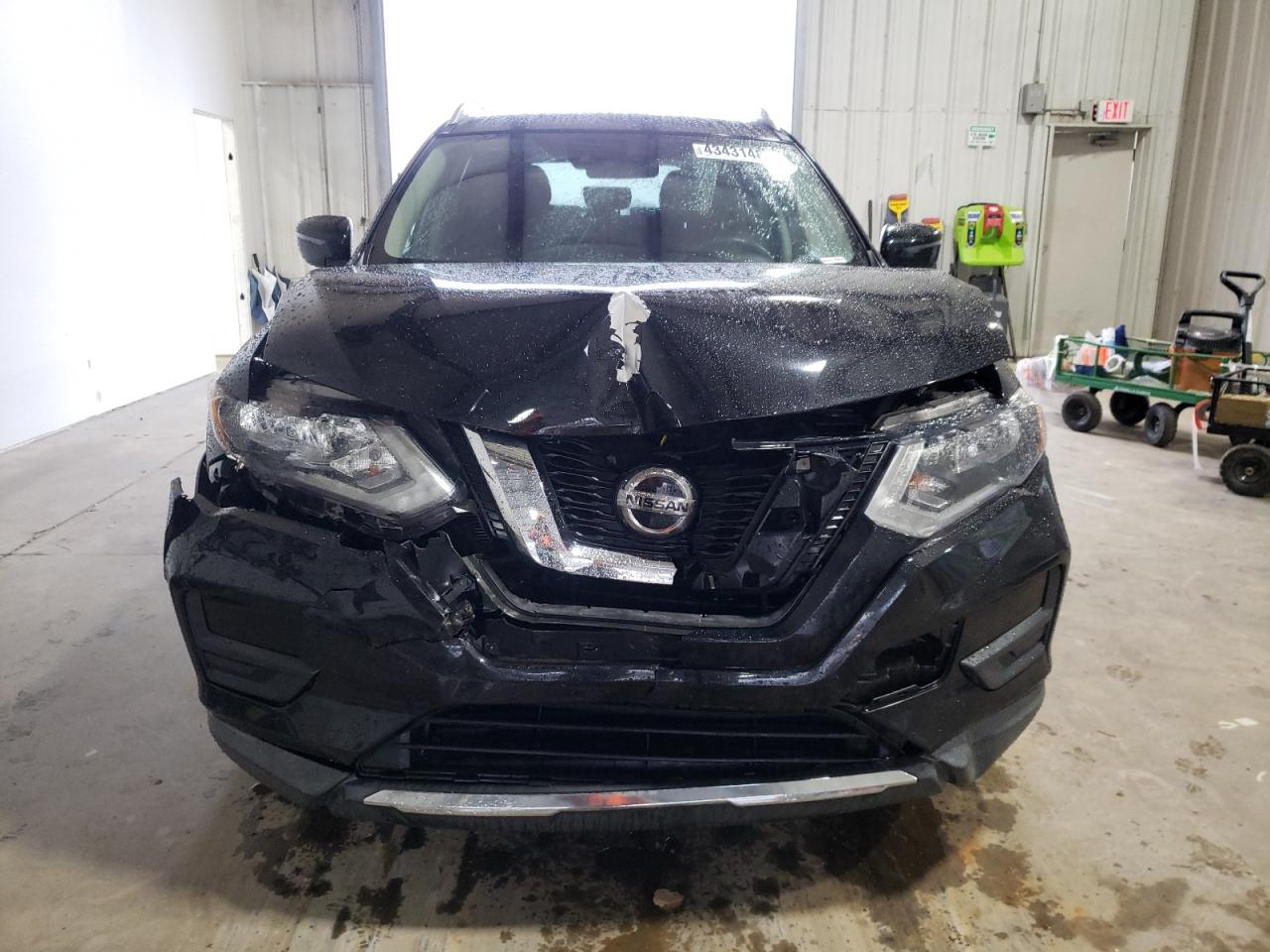 2020 Nissan Rogue VIN KNMAT2MT8LP521572 Copart auction photo, front end / rear end damage thumbnail 5