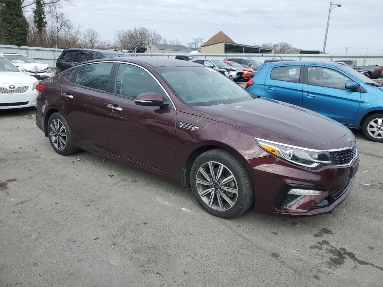 2019 KIA Optima VIN 5XXGT4L37KG375923 Copart auction photo, top/roof damage thumbnail 4