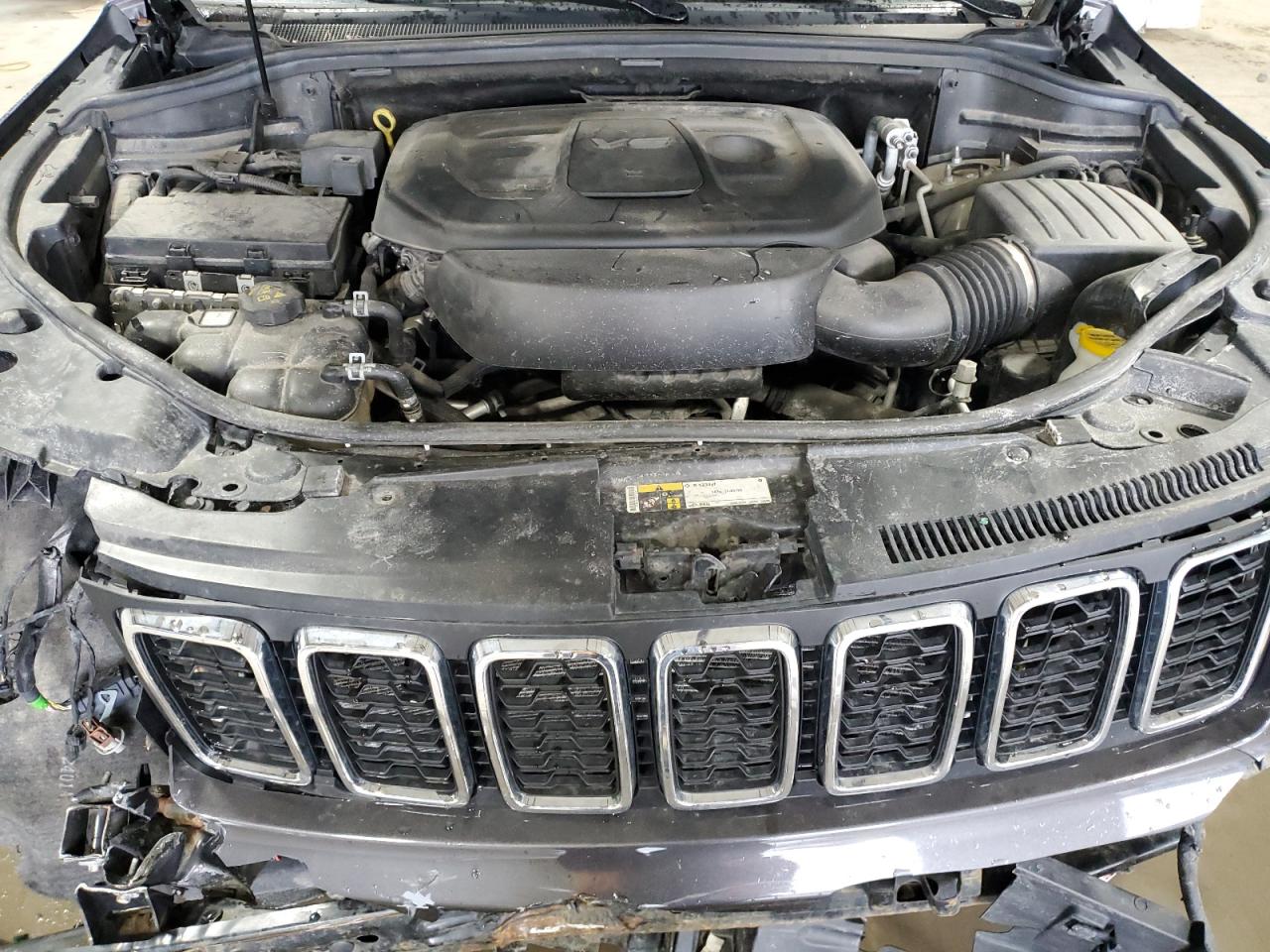 2018 Jeep Grand Cherokee VIN 1C4RJFBG2JC369377 Copart auction photo, front end damage thumbnail 12