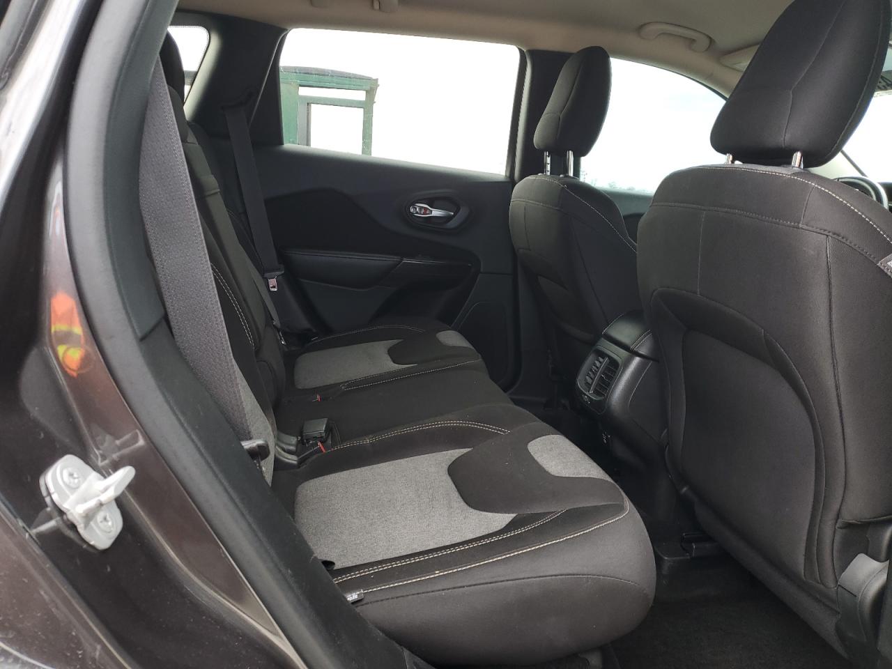 2014 Jeep Grand Cherokee VIN 1C4PJMCS2EW301163 Copart auction photo, front end damage thumbnail 11