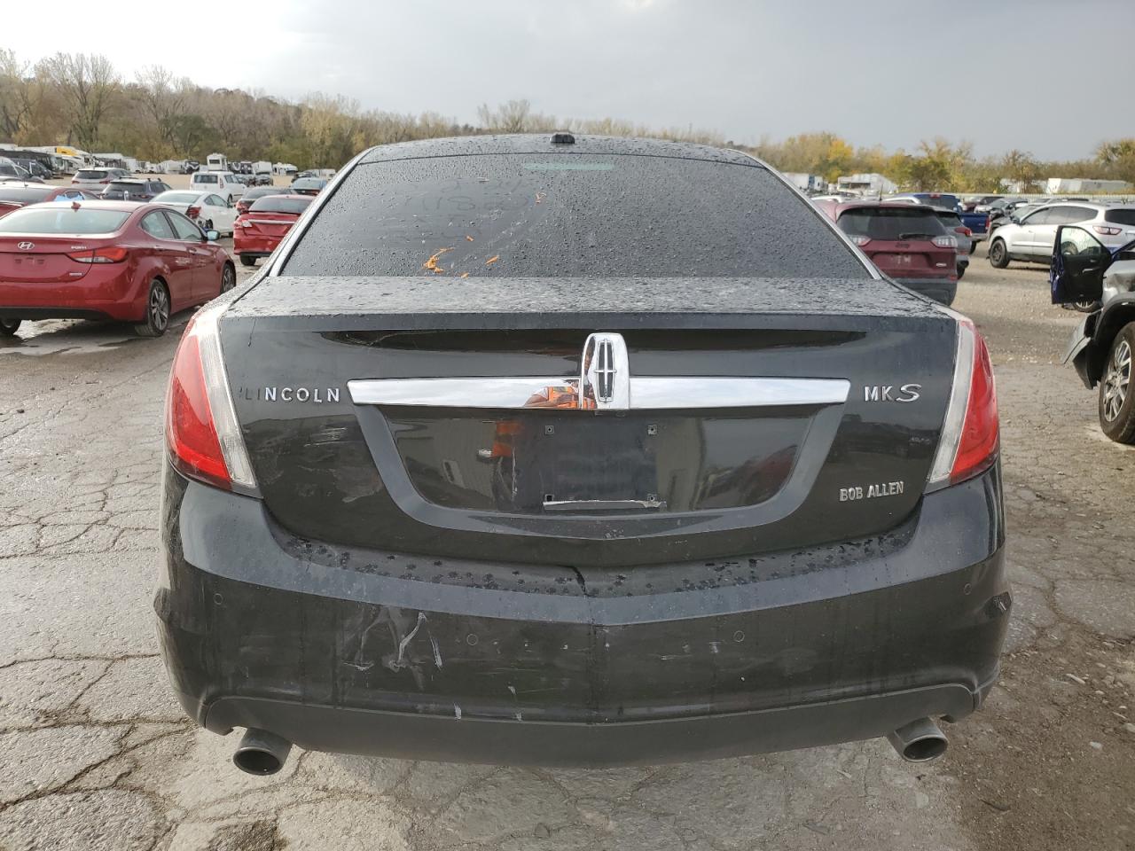 2010 Lincoln MKS VIN 1LNHL9DR0AG604935 Copart auction photo, vandalism damage thumbnail 6