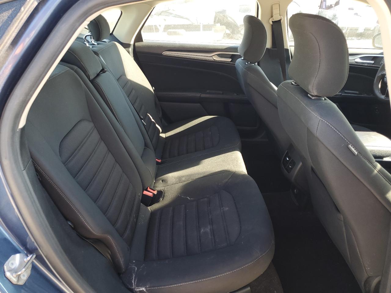 2019 Ford Fusion VIN 3FA6P0LUXKR118991 Copart auction photo, all over damage thumbnail 11
